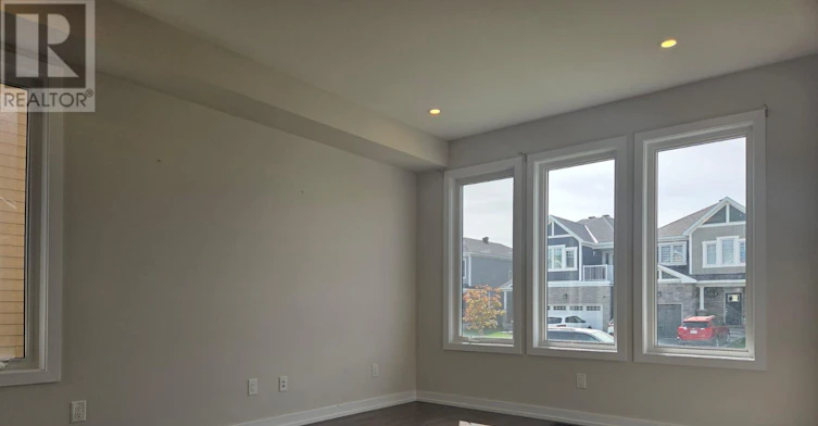 524 Oldenburg Avenue, Ottawa, ON, K0A 2Z0 - 2