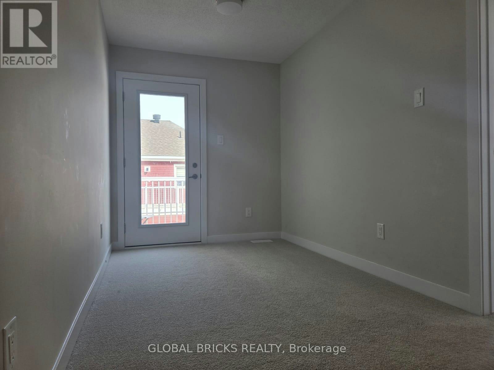 524 Oldenburg Avenue, Ottawa, ON, K0A 2Z0 - 12
