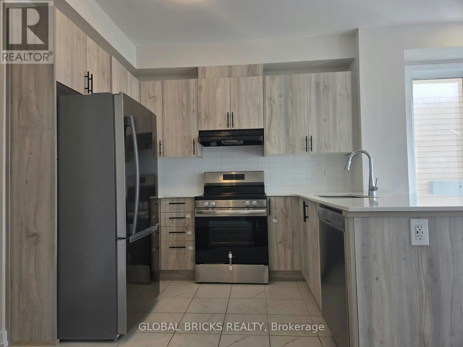 524 Oldenburg Avenue, Ottawa, ON, K0A 2Z0 - 5