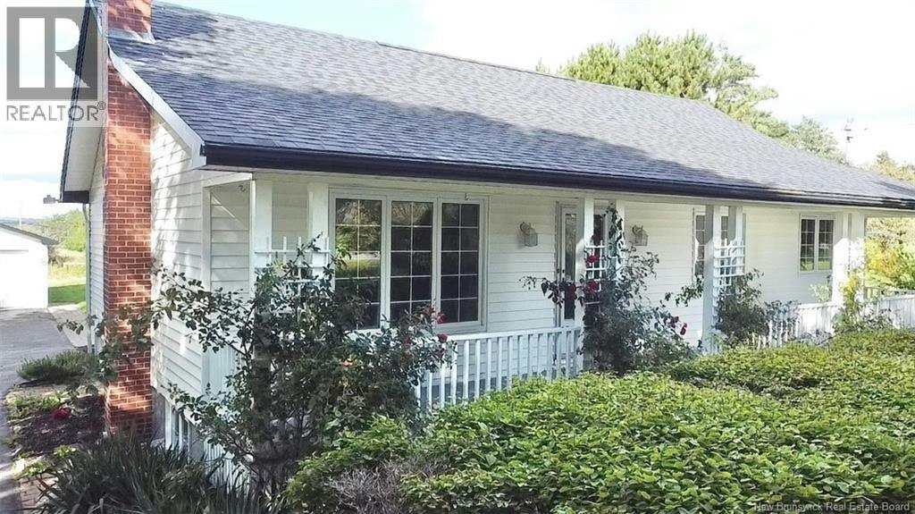 12 Meredith Drive, Sussex Corner, NB, E4E 2T7