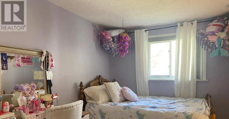 691 Wesley Drive, Oshawa, ON, L1H 7X6 - 7