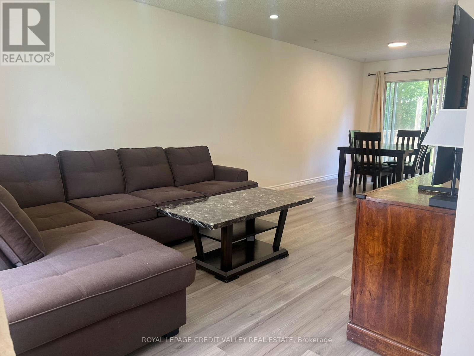 531 Camelot Drive, Oshawa, ON, L1K 1K3 - 7