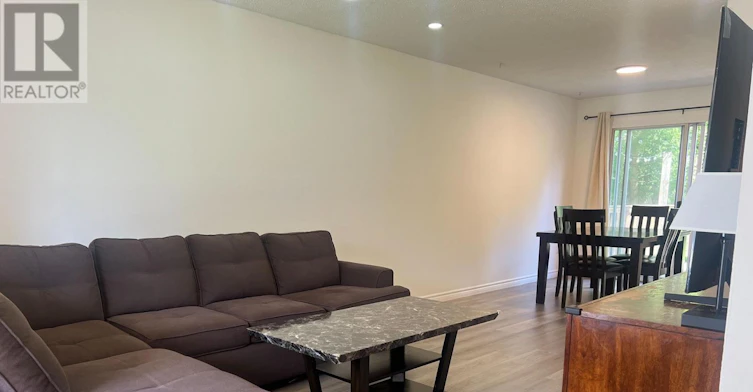 531 Camelot Drive, Oshawa, ON, L1K 1K3 - 7