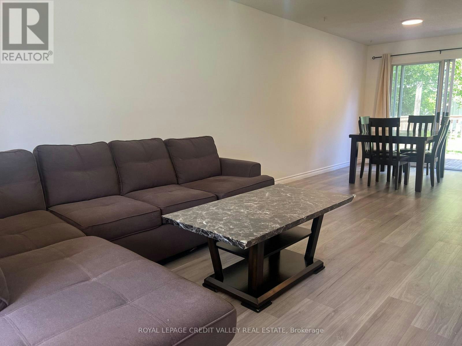 531 Camelot Drive, Oshawa, ON, L1K 1K3 - 9