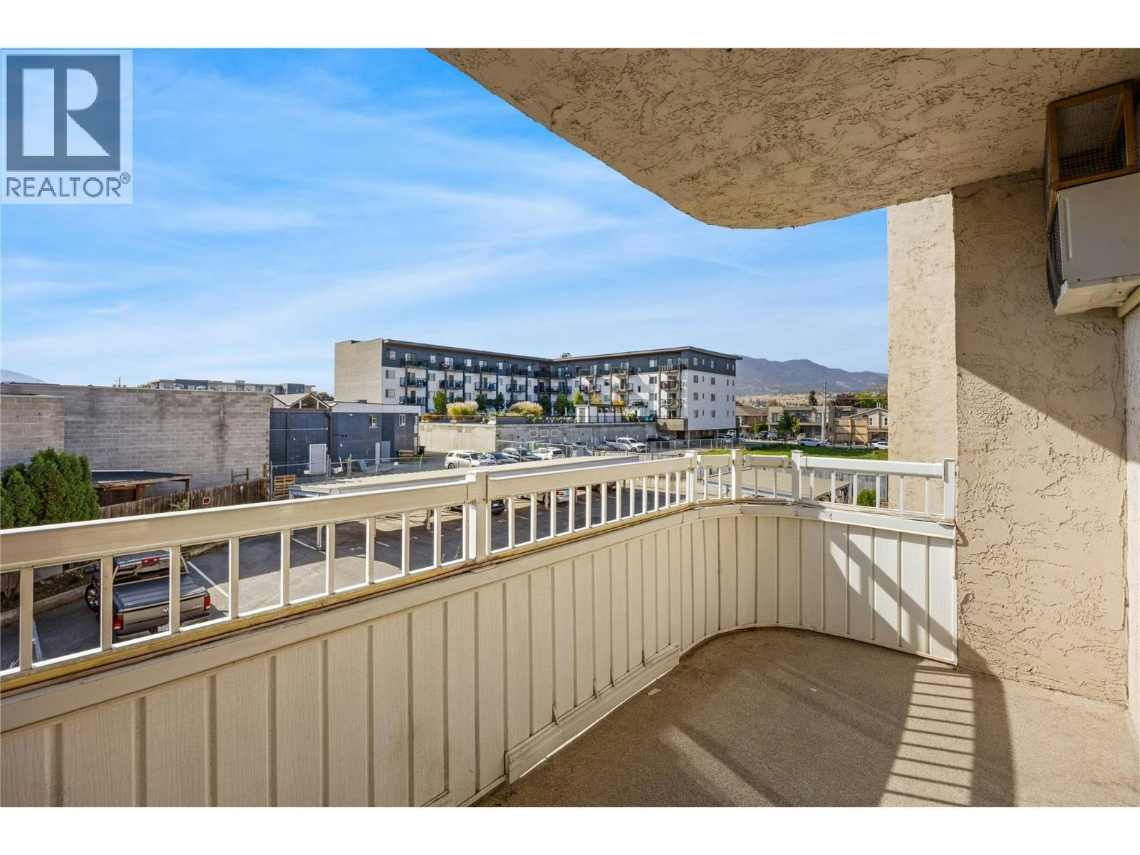 204-133 Winnipeg Street, Penticton, BC, V2A 6L2 - 18