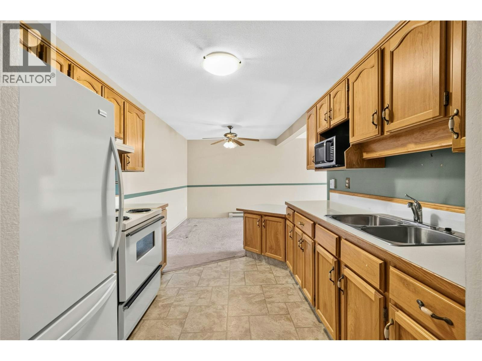 204-133 Winnipeg Street - 4