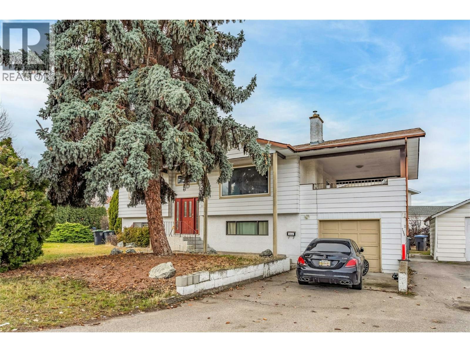 758 Josselyn Court, Kelowna, BC, V1X 6A4