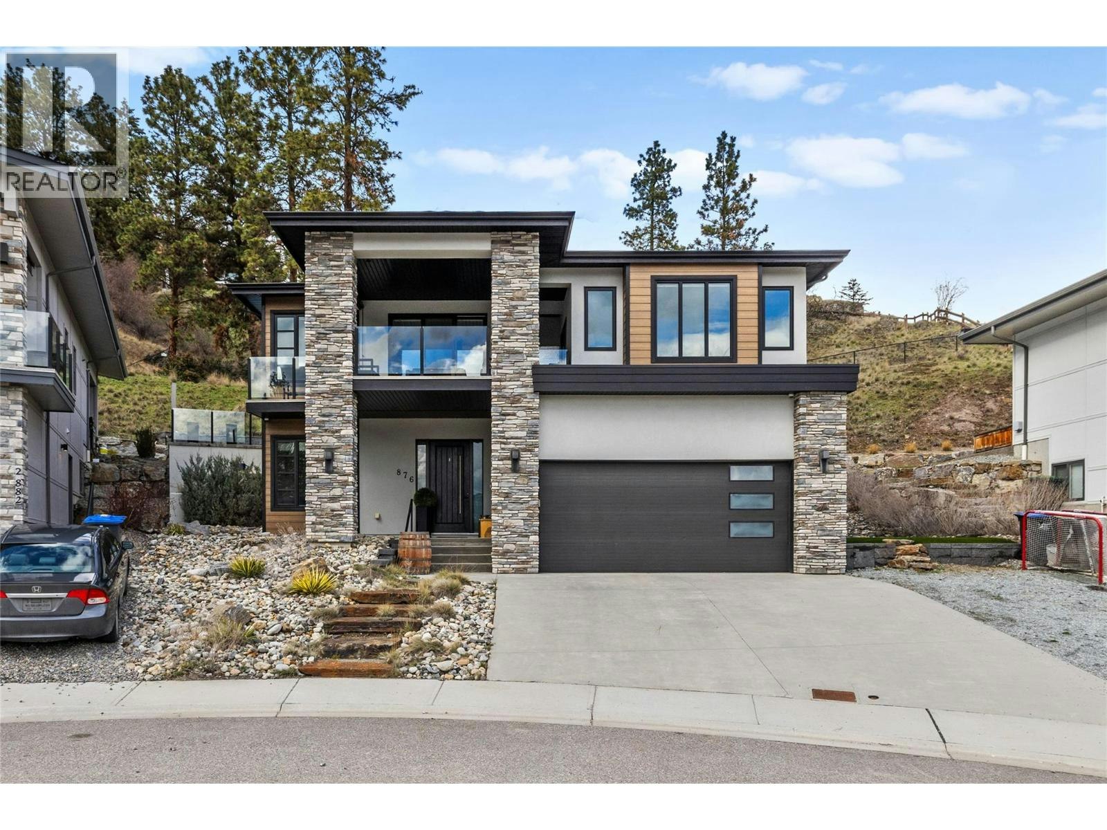 876 Boynton Place, Kelowna, BC, V1V 2Y1