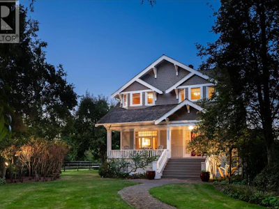 5331 34b Avenue - 2