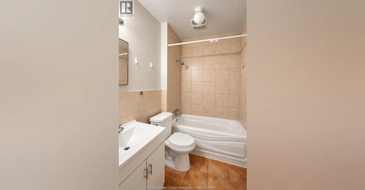 1349 Goyeau, Windsor, ON, N8X 3K9 - 14