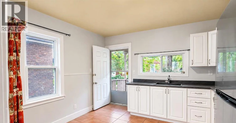 1349 Goyeau, Windsor, ON, N8X 3K9 - 9