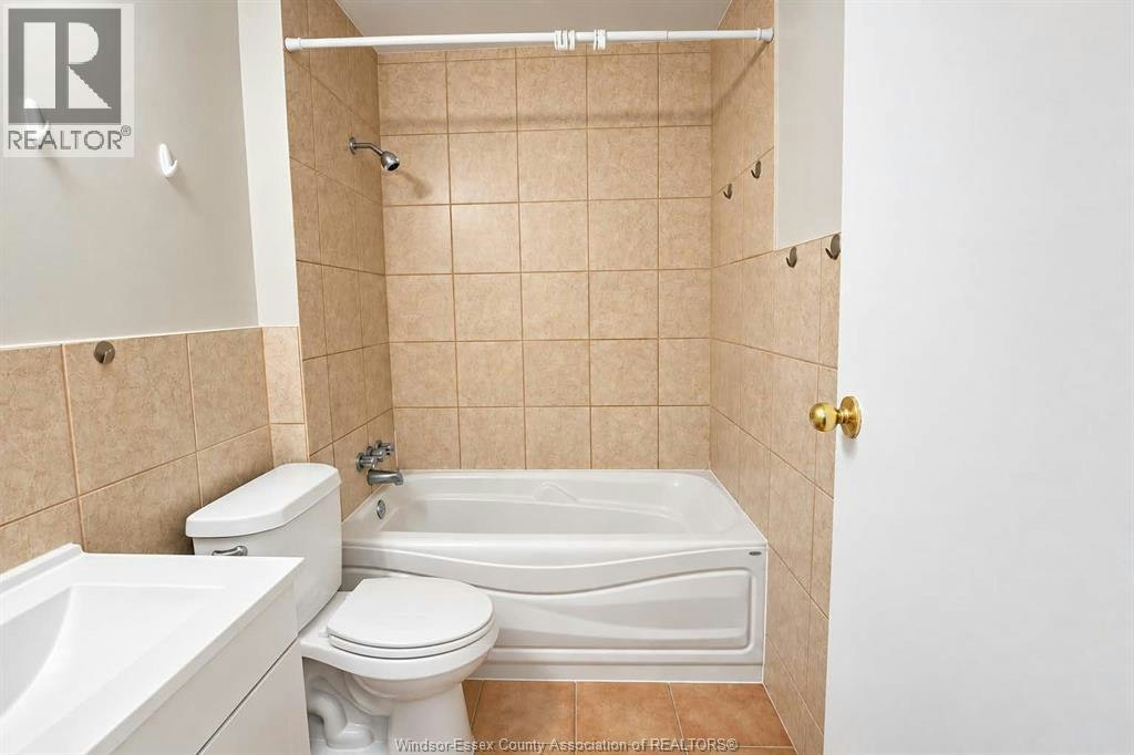 1349 Goyeau, Windsor, ON, N8X 3K9 - 15