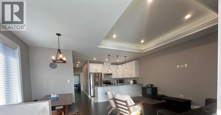 1932 Ethan Court, Windsor, ON, N9T 0B3 - 2