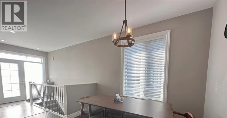 1932 Ethan Court, Windsor, ON, N9T 0B3 - 3
