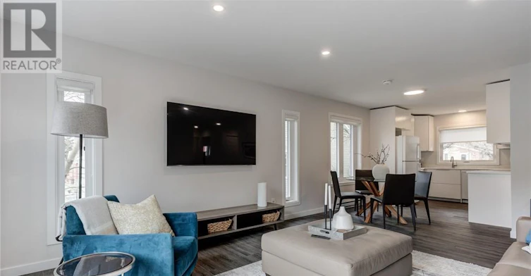 Upper-1246 Southview Drive, Greater Sudbury, ON, P3E 2L6 - 11
