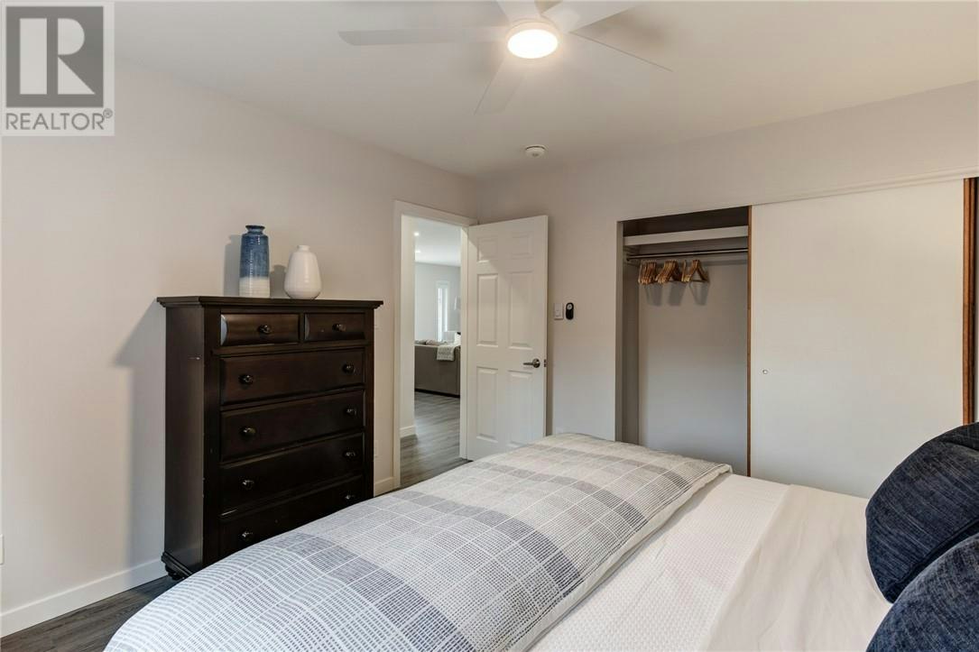 Upper-1246 Southview Drive, Greater Sudbury, ON, P3E 2L6 - 19