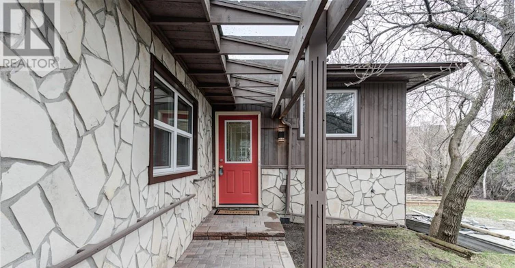 Upper-1246 Southview Drive, Greater Sudbury, ON, P3E 2L6