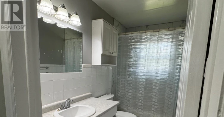 22 Archer Crescent, London, ON, N6E 2A5 - 8
