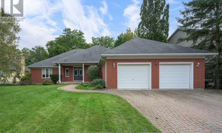 179 Carriage Hill Drive N