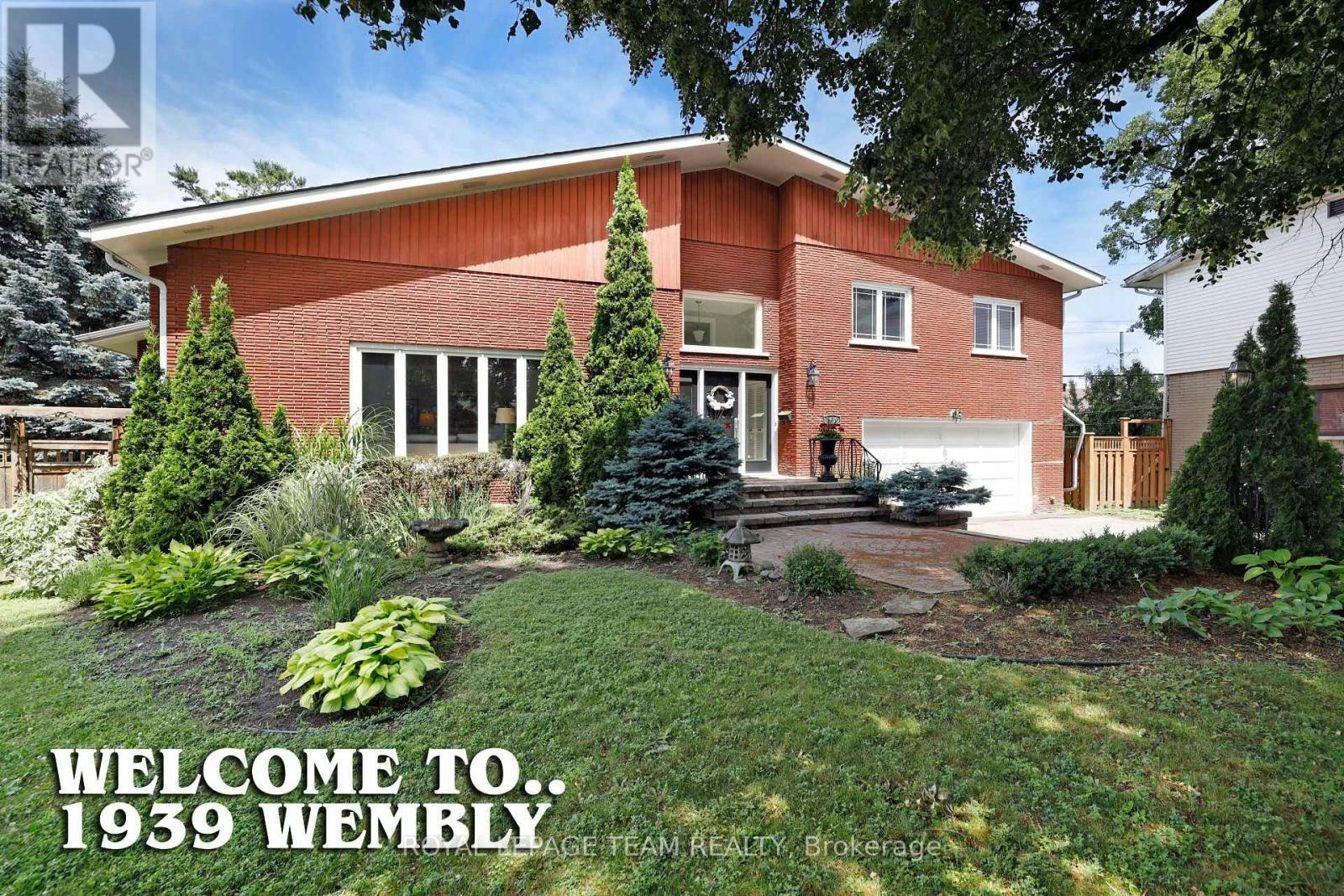 1939 Wembley Avenue, Ottawa, ON, K2A 1A8