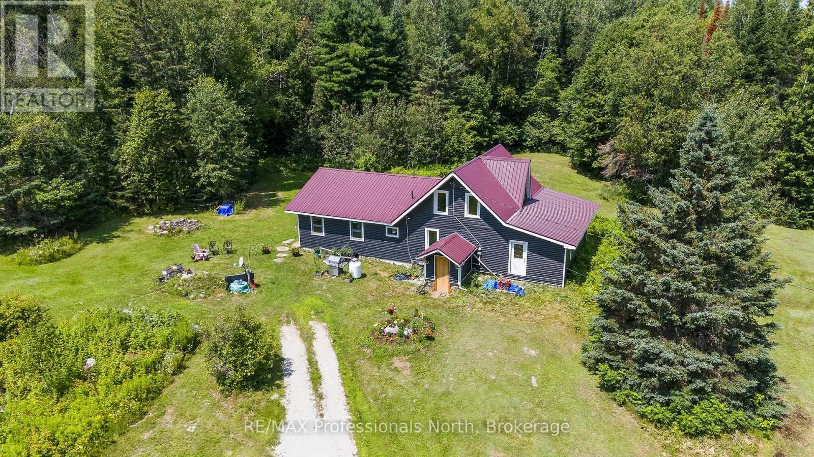 1975 Queens Line Road, Minden Hills, ON, K0M 2K0