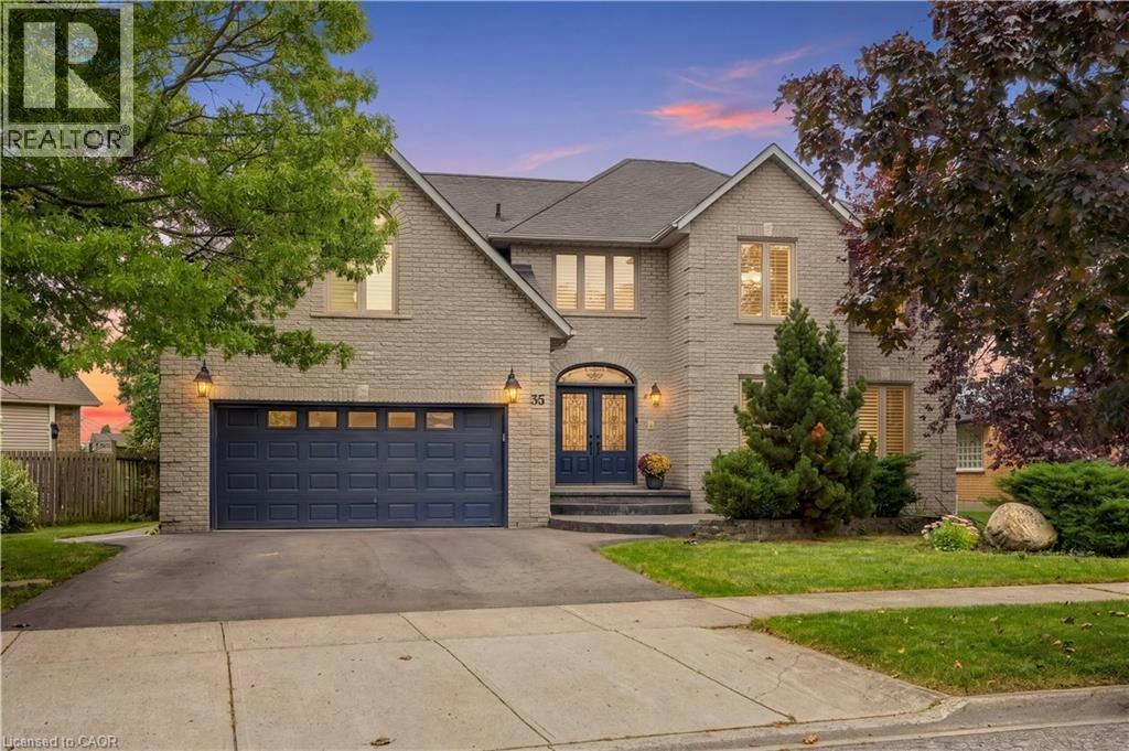 35 Lido Drive, Hamilton, ON, L8E 5E8