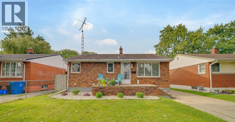 1215 Chappell, Windsor, ON, N9C 3C8 - 23