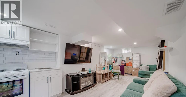 1215 Chappell, Windsor, ON, N9C 3C8 - 15