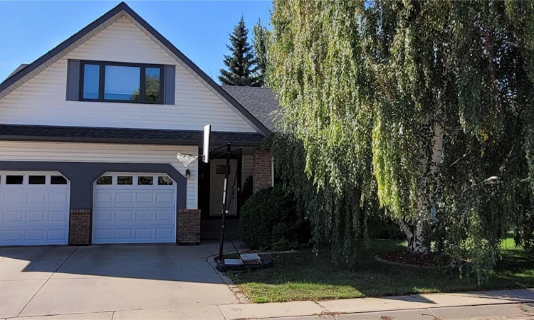 707 Emmeline Cove
