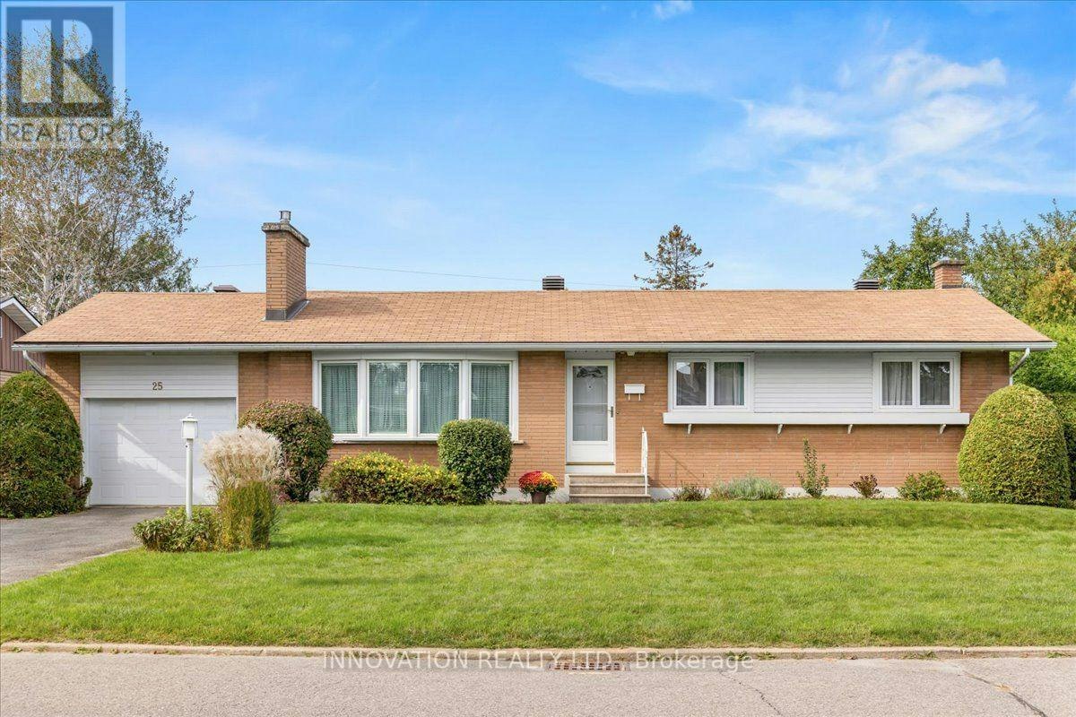 25 Brent Avenue, Ottawa, ON, K2G 3L1