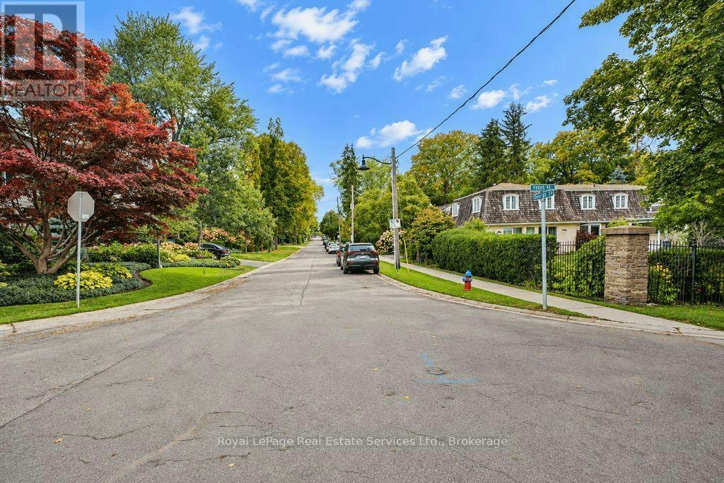 305-221 Robinson Street, Oakville, ON, L6J 7N9 - 46