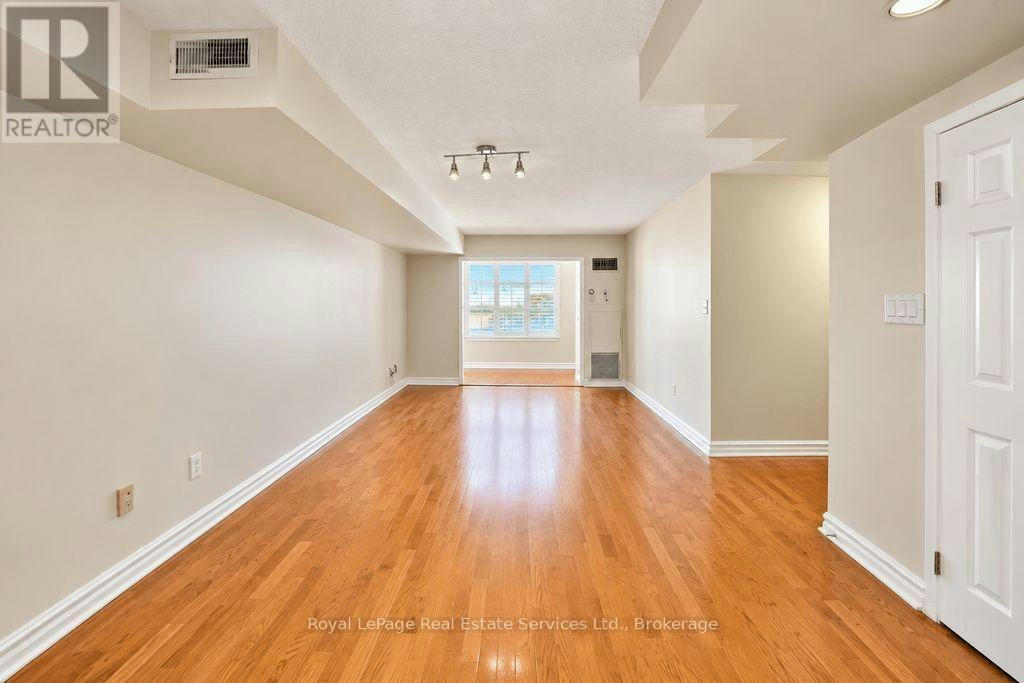 305-221 Robinson Street, Oakville, ON, L6J 7N9 - 8