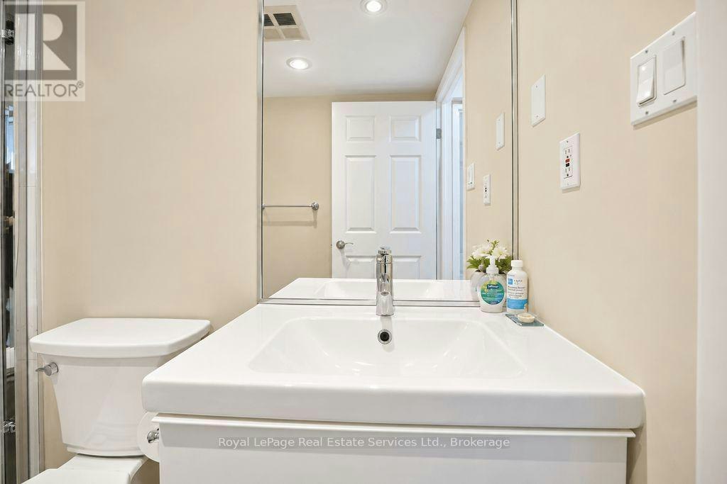 305-221 Robinson Street, Oakville, ON, L6J 7N9 - 18