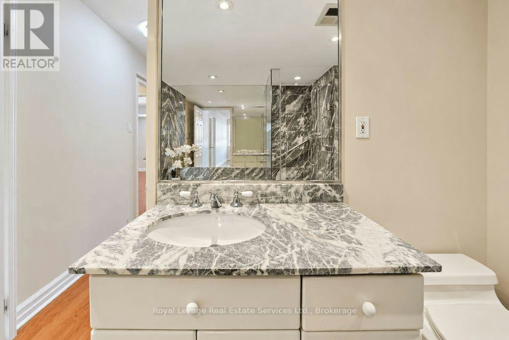 305-221 Robinson Street, Oakville, ON, L6J 7N9 - 24