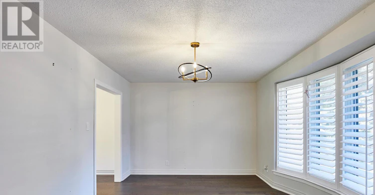 1260 Ilona Park Road, Pickering, ON, L1W 1E4 - 9