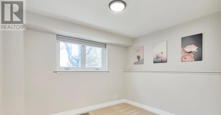 1260 Ilona Park Road, Pickering, ON, L1W 1E4 - 20