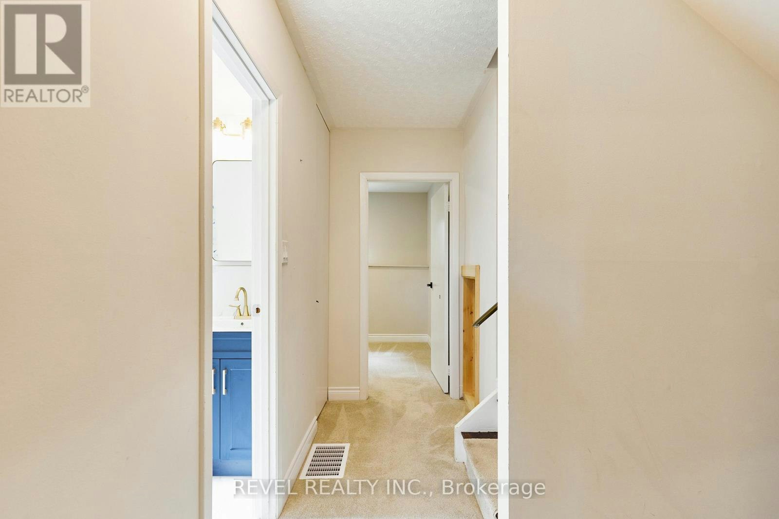 1260 Ilona Park Road, Pickering, ON, L1W 1E4 - 24