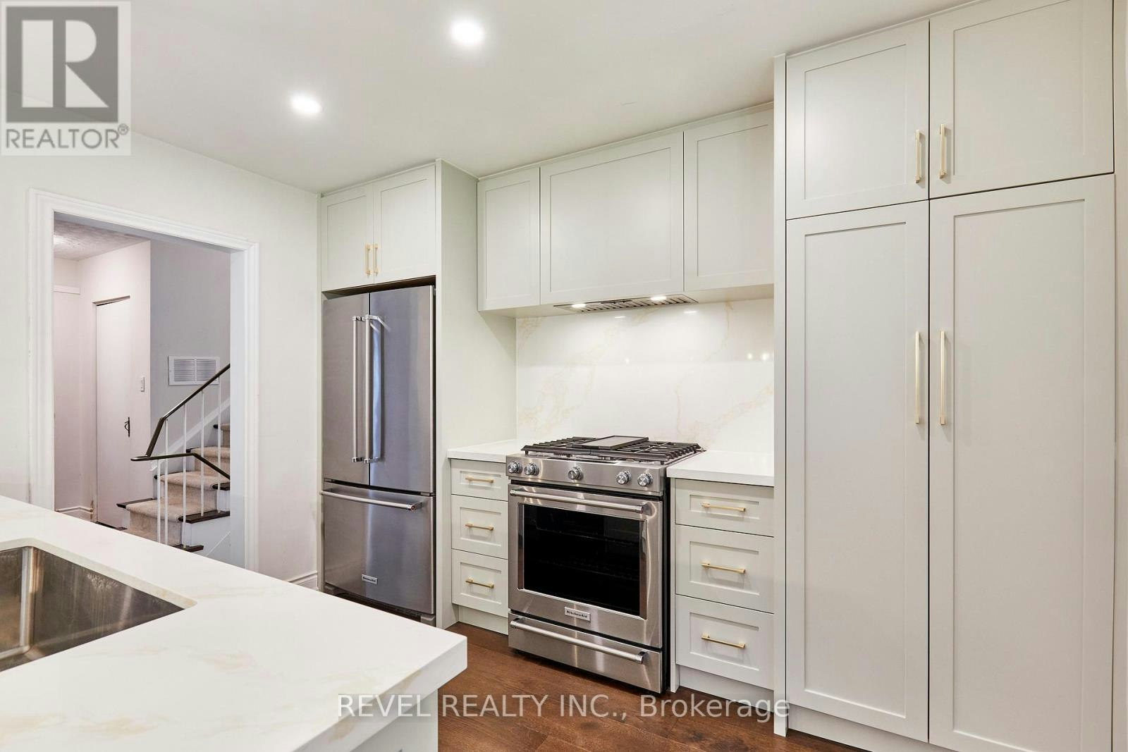 1260 Ilona Park Road, Pickering, ON, L1W 1E4 - 5