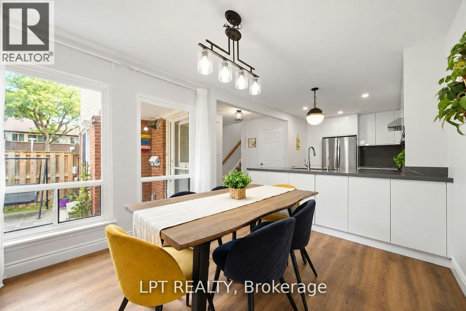 110-155 Glovers Road, Oshawa, ON, L1G 7A4
