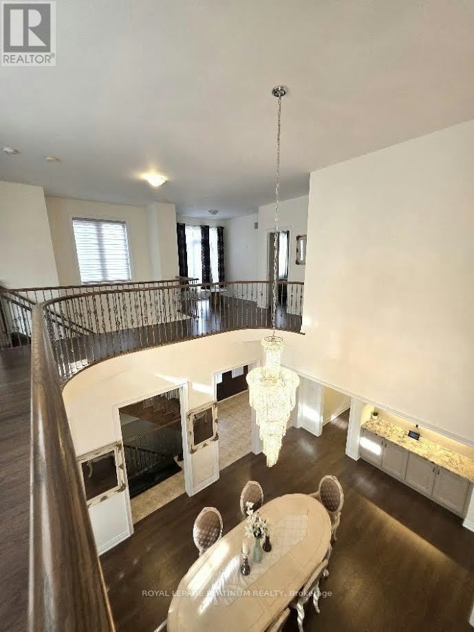 25 Munsie Drive, King, ON, L7B 0N8 - 8