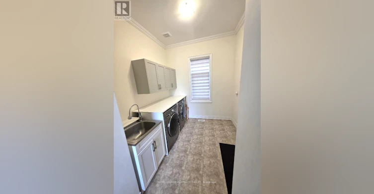 25 Munsie Drive, King, ON, L7B 0N8 - 25