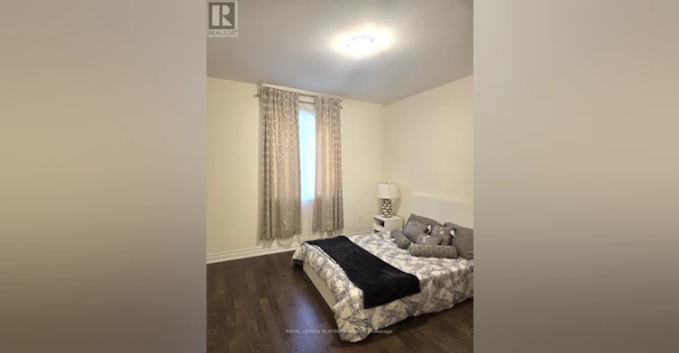 25 Munsie Drive, King, ON, L7B 0N8 - 14