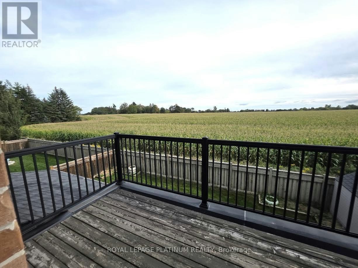 25 Munsie Drive, King, ON, L7B 0N8 - 9