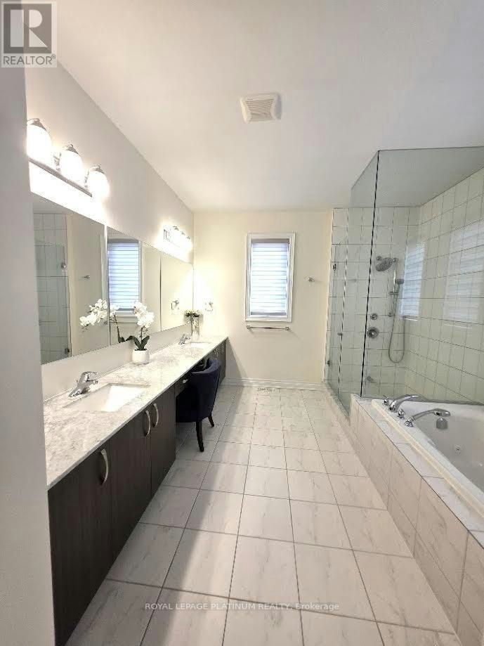 25 Munsie Drive, King, ON, L7B 0N8 - 31
