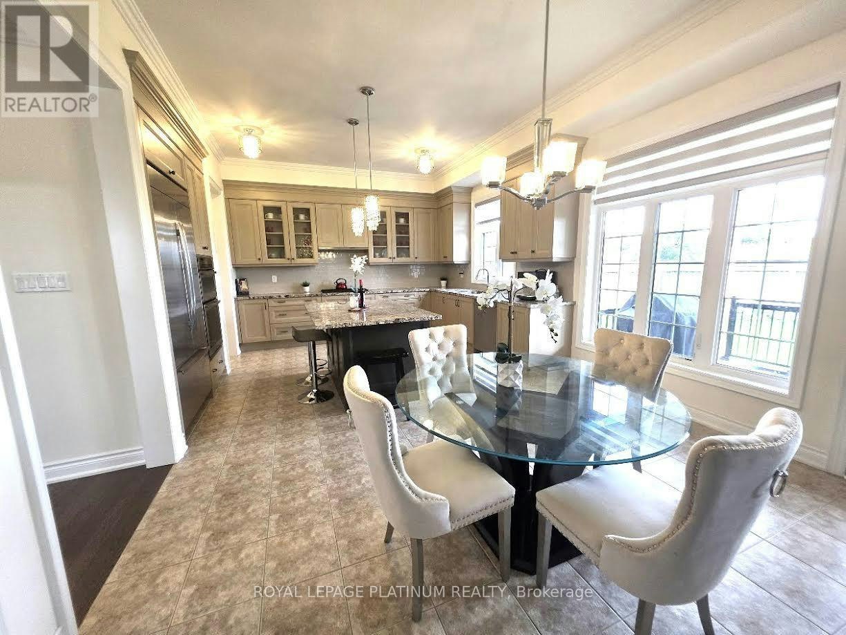 25 Munsie Drive, King, ON, L7B 0N8 - 29