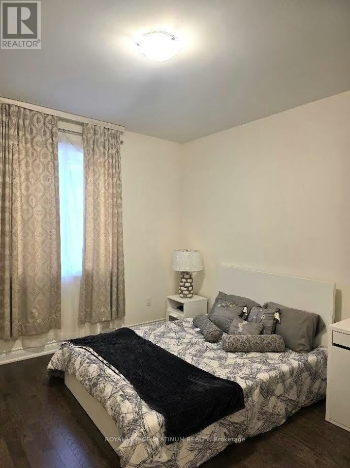 25 Munsie Drive, King, ON, L7B 0N8 - 15