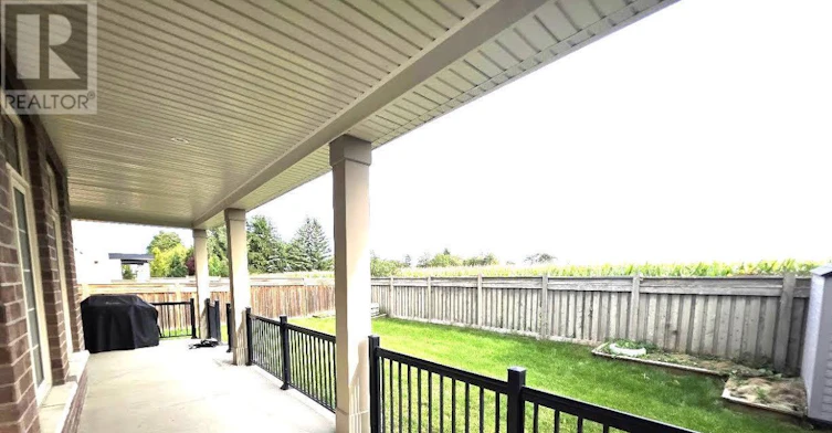 25 Munsie Drive, King, ON, L7B 0N8 - 23