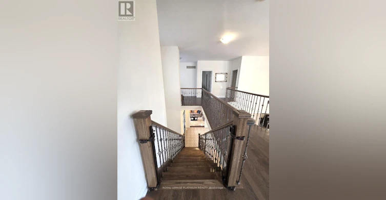 25 Munsie Drive, King, ON, L7B 0N8 - 7