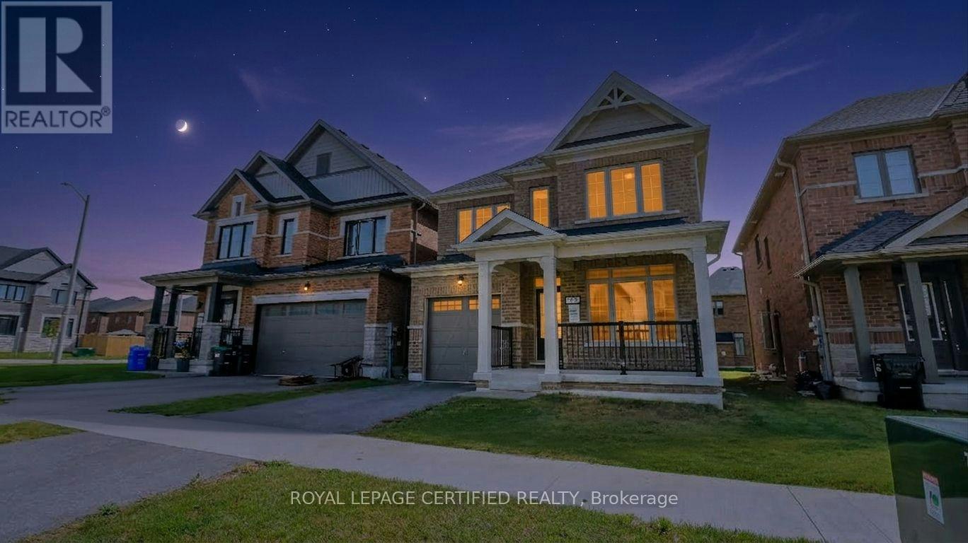 62 Sagewood Avenue, Barrie, ON, L9S 2Z4