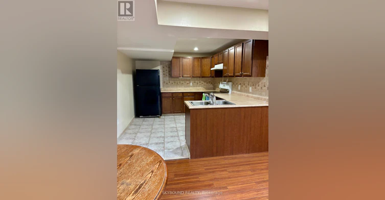 LOWER-107 Whitchurch Mews, Mississauga, ON, L5A 4B2 - 4